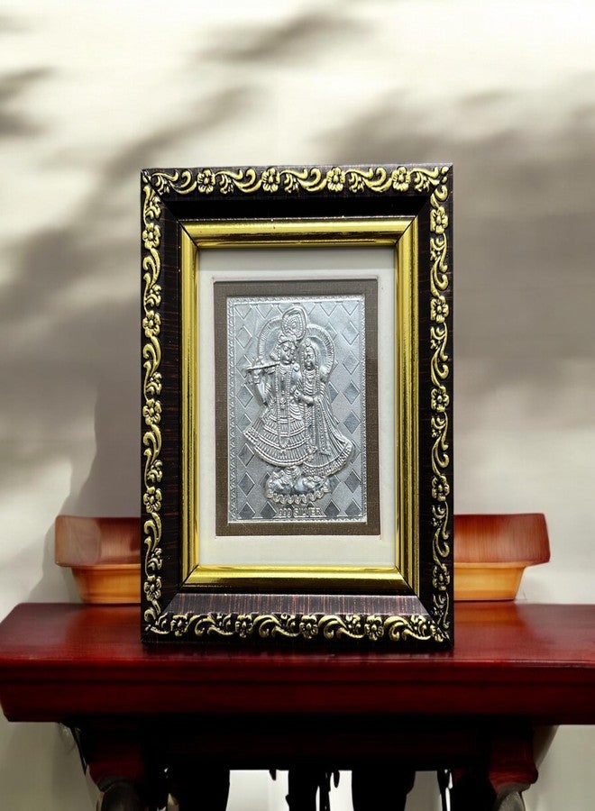 CharmInSilver إطار صغير من الفضة الخالصة عيار 999 من CharmInSilver، صورة رادهاكريشنا | هدية فضية | حامل للطاولة/للتعليق على الحائط | مناسب للتخزين في غرفة الصلاة، المكتب، المنزل، أو حتى على لوحة القيادة في السيارة | (رادهاكريشنا 4×4.5 بوصة) - Image 2